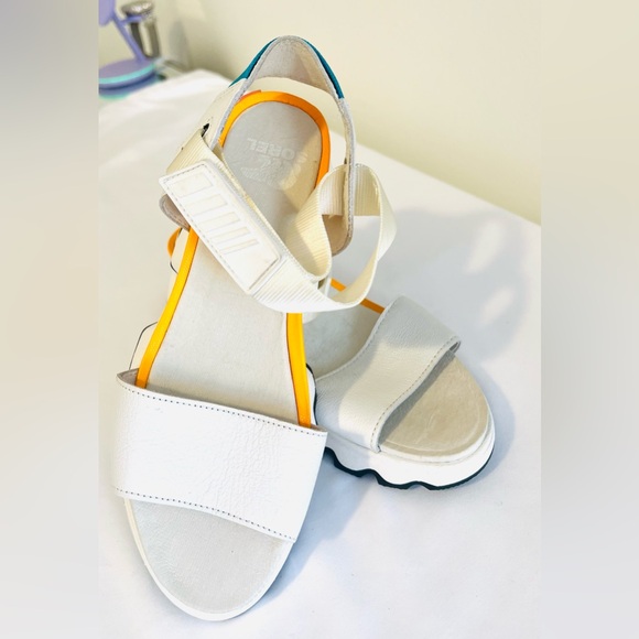 SOREL Kinetic Wedge Sandal - Picture 4 of 8